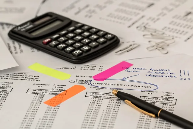 Photo showing calculator, calculation and insurance.