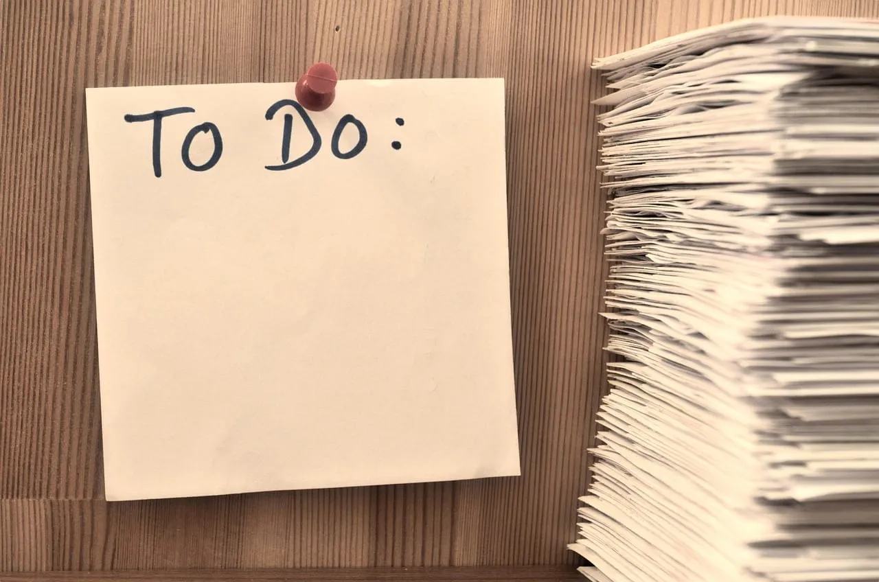 Photo showing tasks, plan, goal and note.