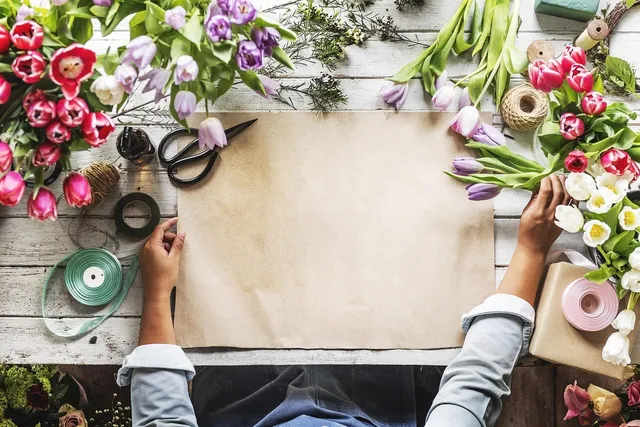 Photo showing copy, craft and florist.